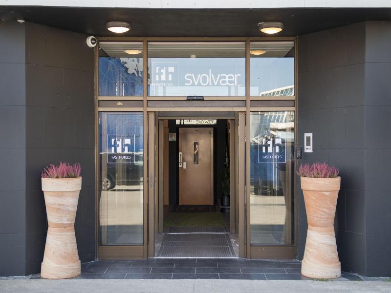 Fast Hotel Svolvær
