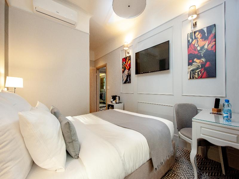 Amber Design Residence image