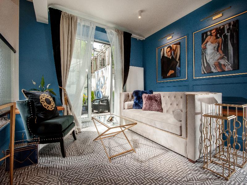 Amber Design Residence image