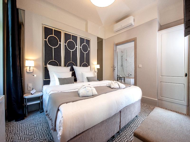 Amber Design Residence image