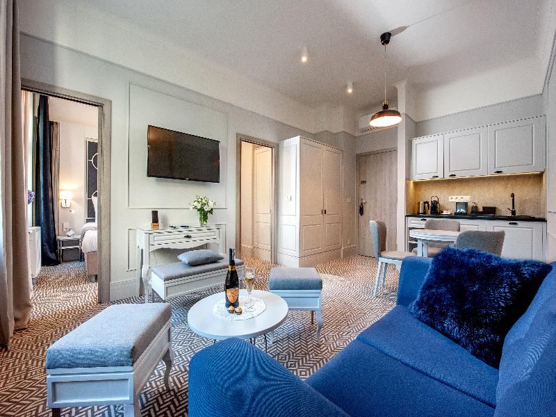 Amber Design Residence image