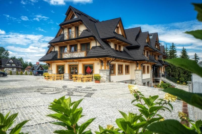 Gold Hotel image