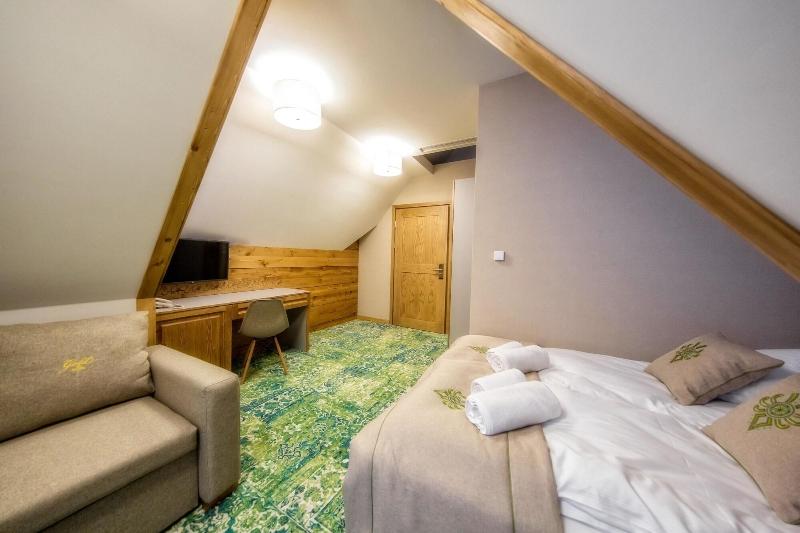 Gold Hotel image