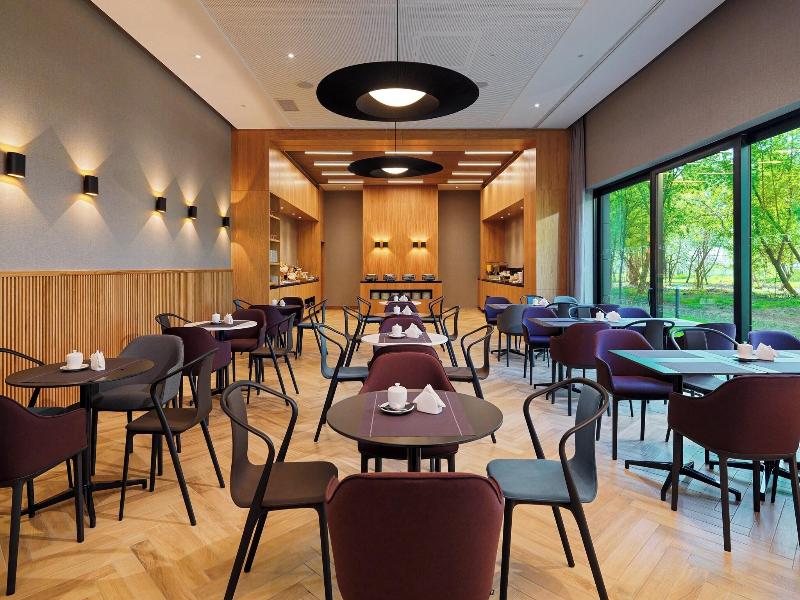 Four Points By Sheraton Warsaw Mokotow image