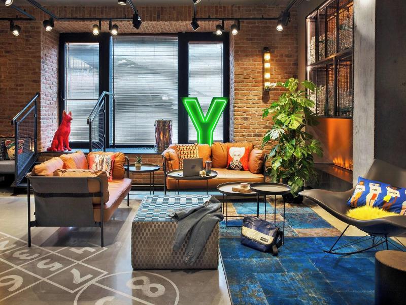 Moxy Warsaw Praga image