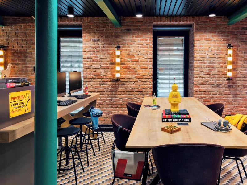 Moxy Warsaw Praga image