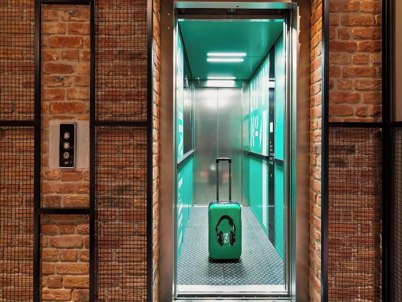 Moxy Warsaw Praga image
