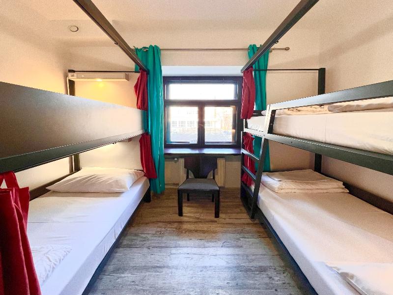 Oki Doki OLD TOWN Hostel image