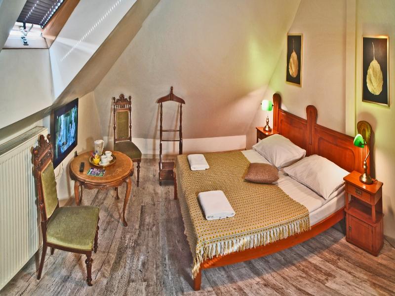 Oki Doki OLD TOWN Hostel image