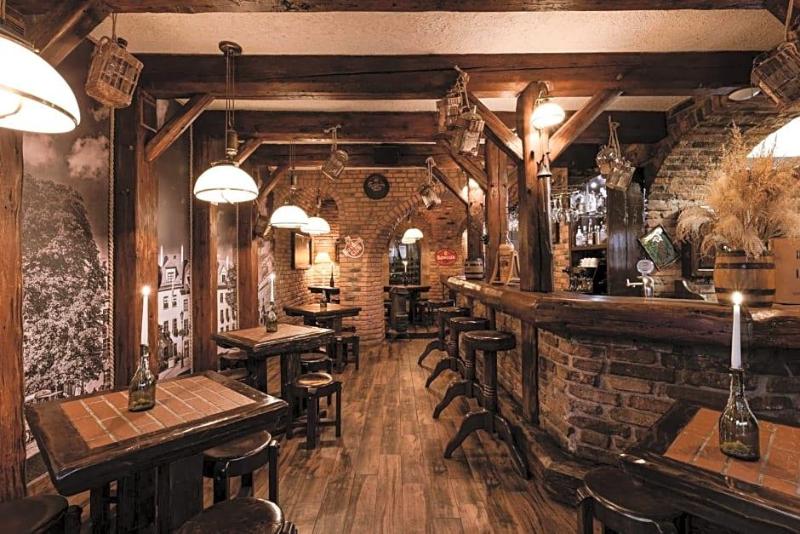 Hotel Baron Karczma Grodzka image