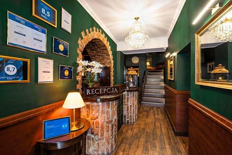 Hotel Baron Karczma Grodzka image