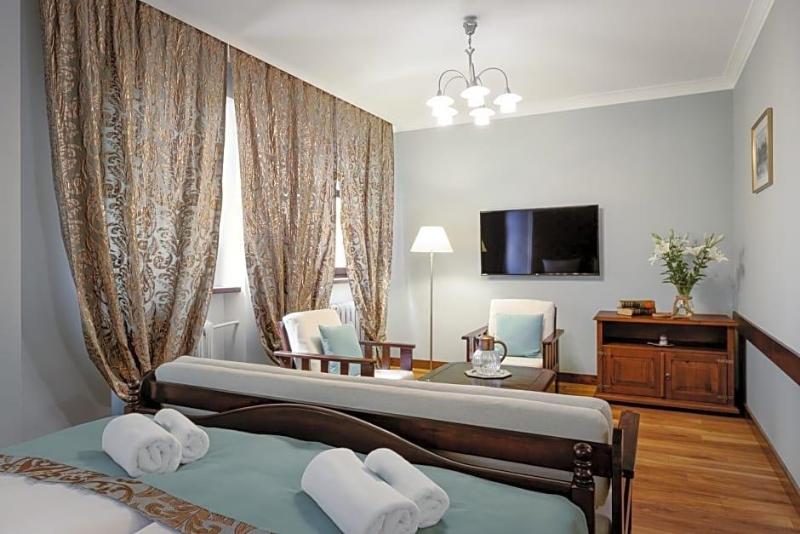 Hotel Baron Karczma Grodzka image