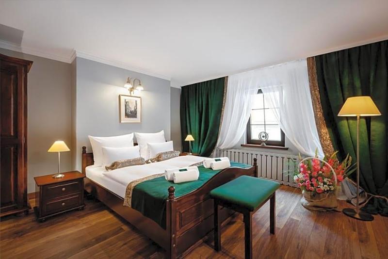 Hotel Baron Karczma Grodzka image