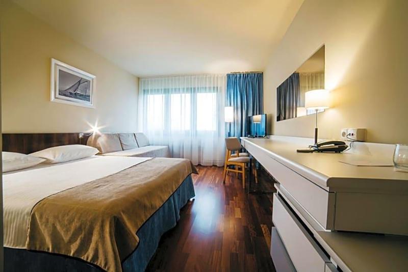 Omega Hotel image