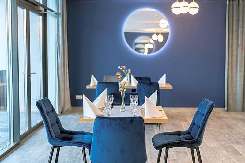 Omega Hotel image