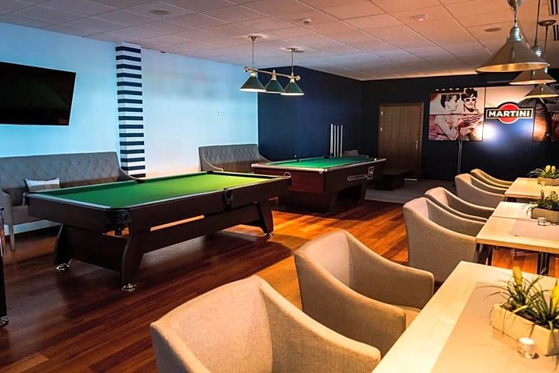 Omega Hotel image