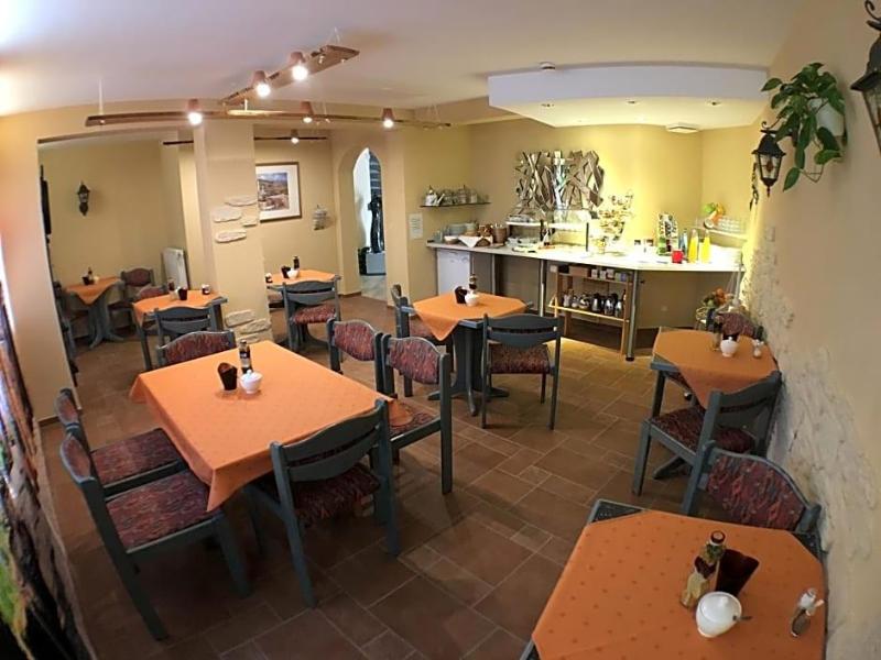 Ambiente Hotel Strehla image