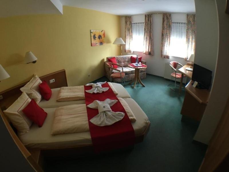 Ambiente Hotel Strehla image
