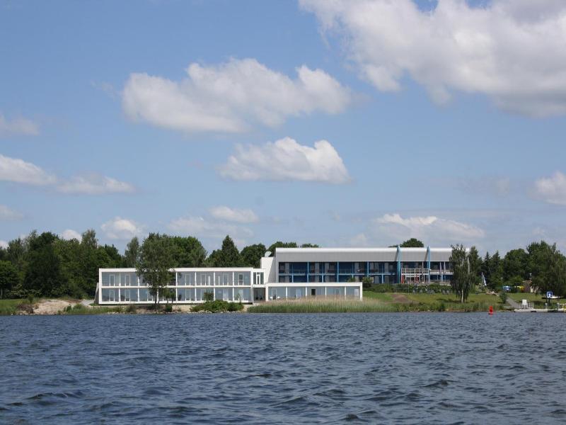 Strandhotel Senftenberger See image