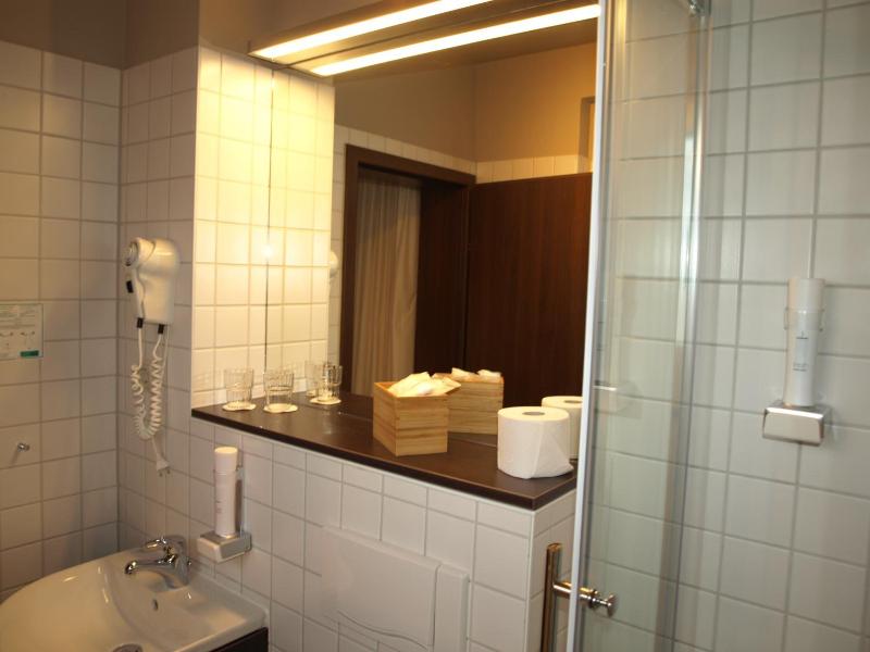 Strandhotel Senftenberger See image