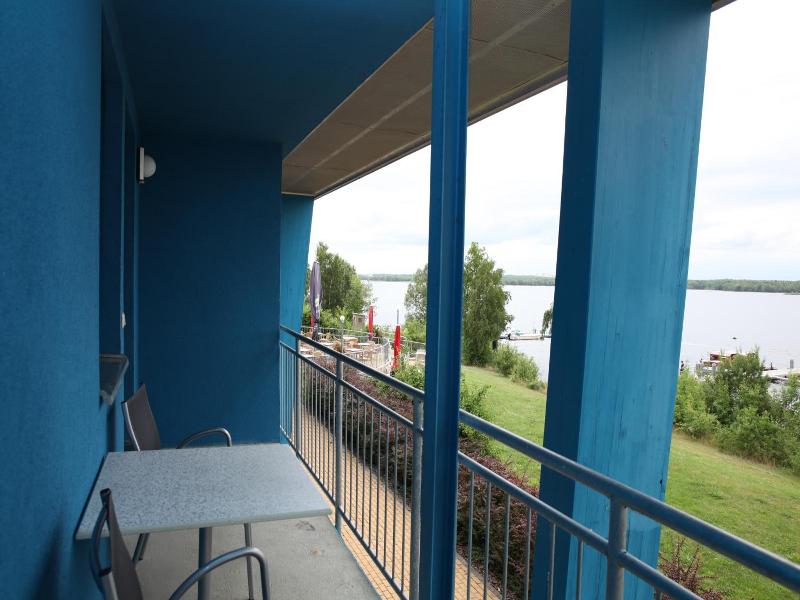 Strandhotel Senftenberger See image