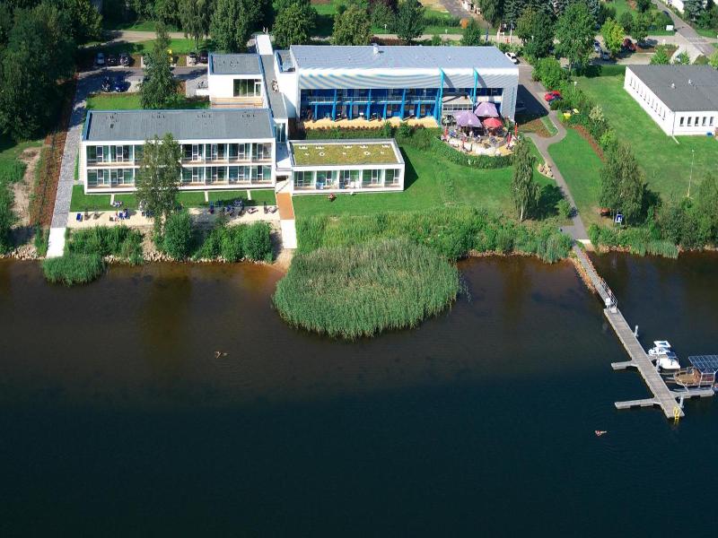 Strandhotel Senftenberger See image