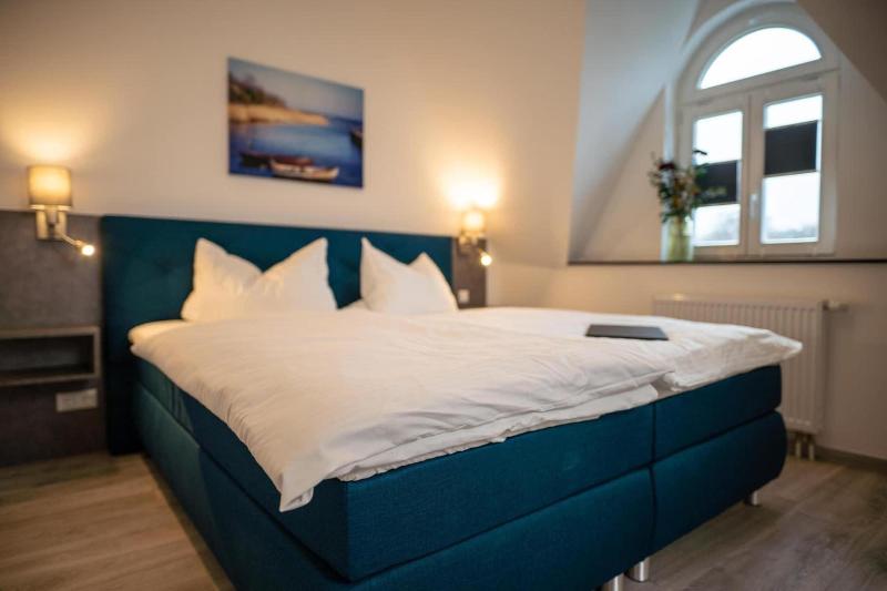 Hotel Hanseat Stralsund image