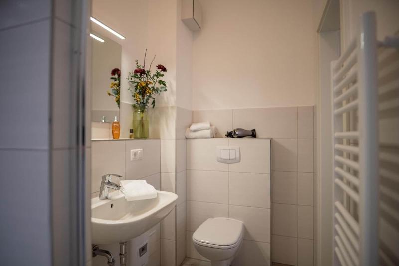 Hotel Hanseat Stralsund image