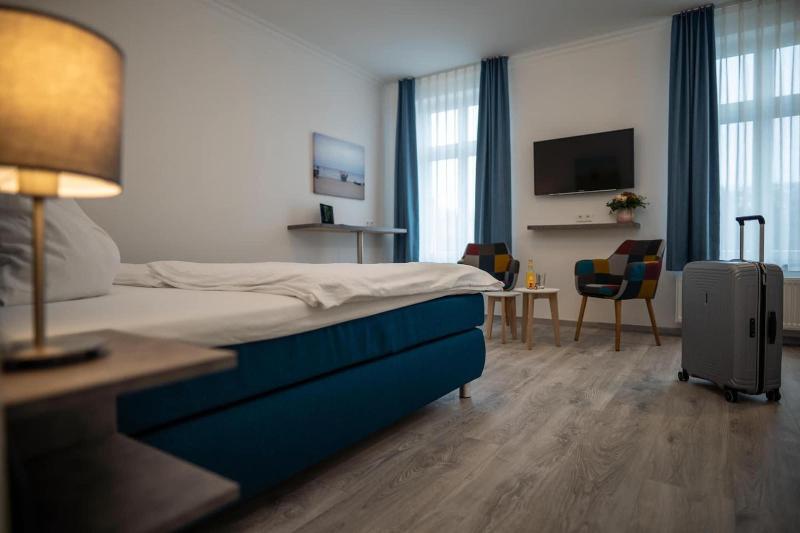 Hotel Hanseat Stralsund image