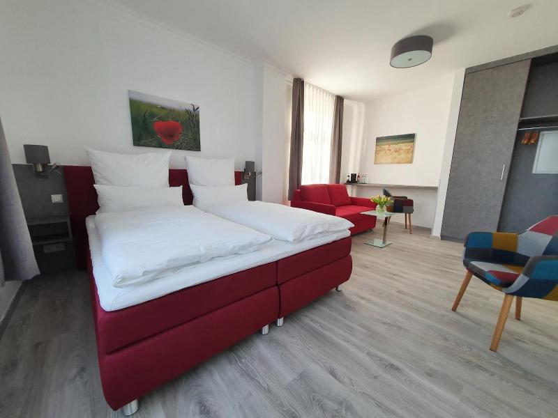 Hotel Hanseat Stralsund image