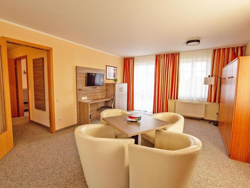 Hotel Zur Sonne image