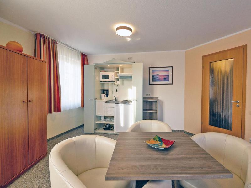 Hotel Zur Sonne image