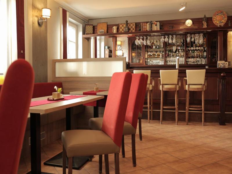 Hotel Zur Sonne image