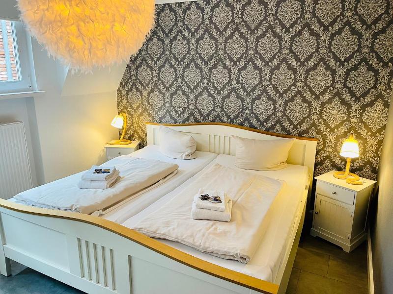 Stadthotel Smutje image