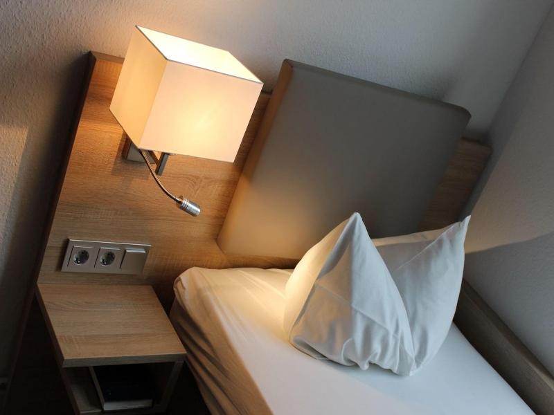 Stadthotel Smutje image
