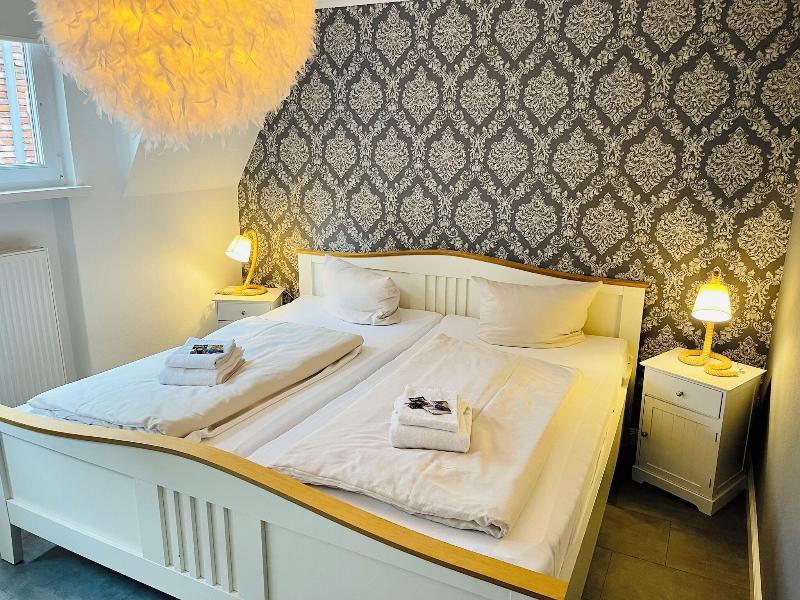 Stadthotel Smutje image