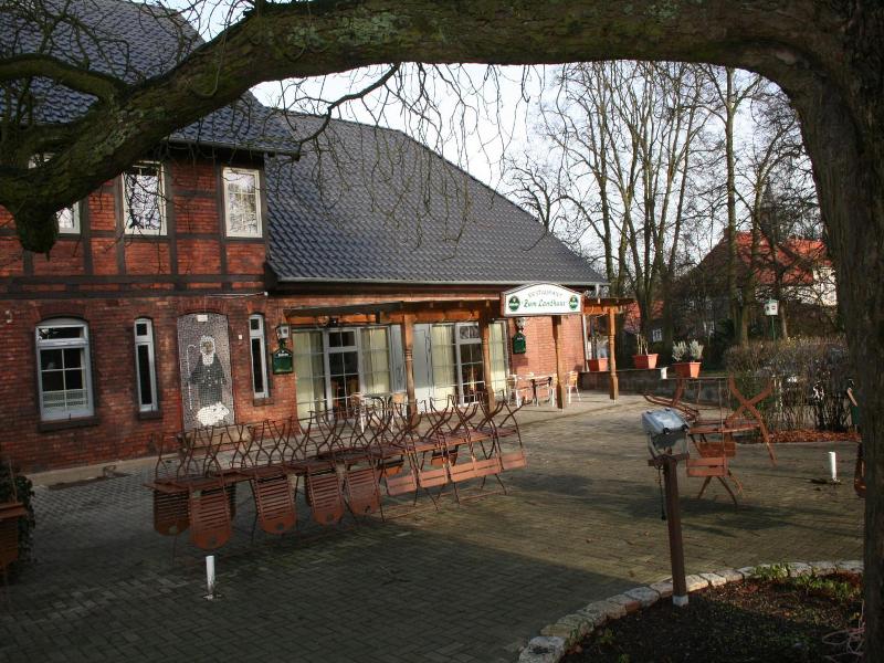 Zum Landhaus Dannenbüttel image