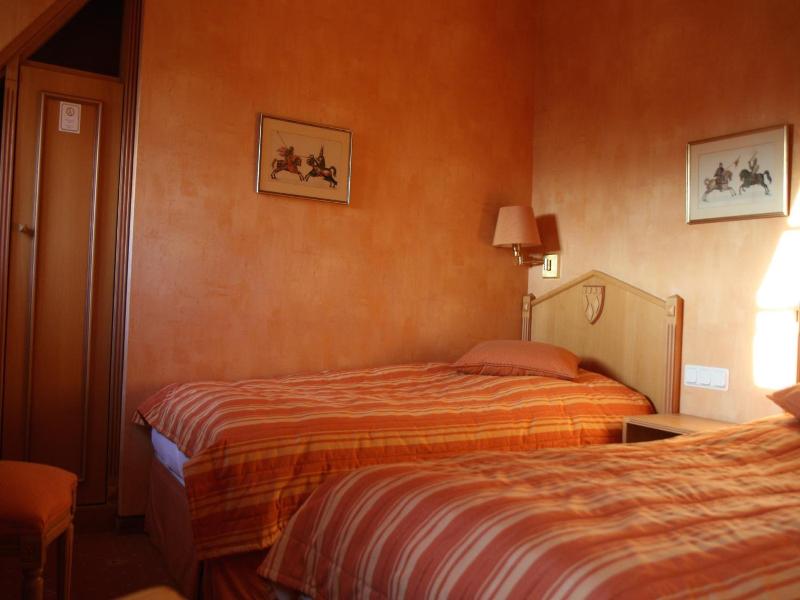 Hotel Burg Arras image