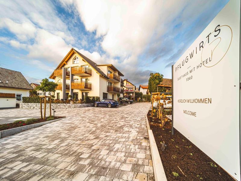 Pflugwirts Hotel Und Gasthaus image