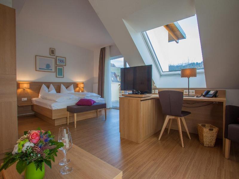 Pflugwirts Hotel Und Gasthaus image