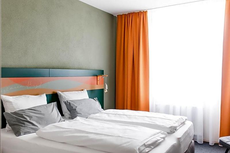Stadthotel Freilassing image
