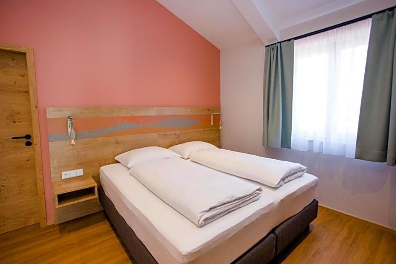 Stadthotel Freilassing image