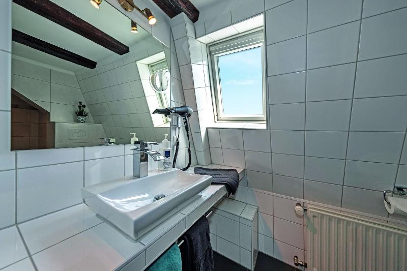 Haus Mittelrhein image