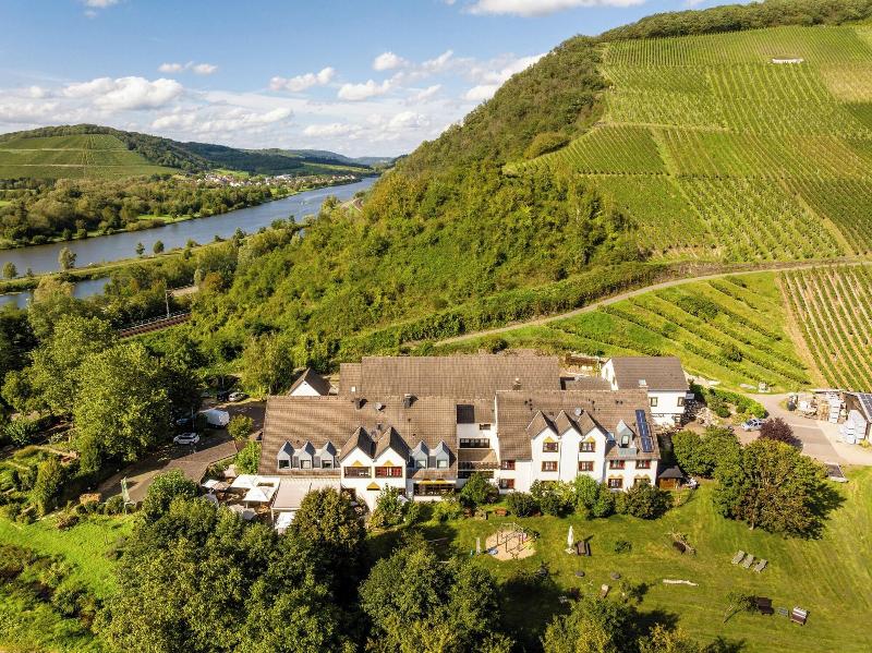 Weinhotel Klostermühle image
