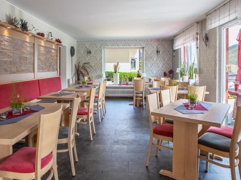 Hotel Restaurant Weingut Kapellenhof image