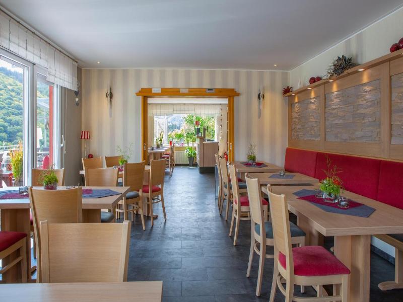 Hotel Restaurant Weingut Kapellenhof image
