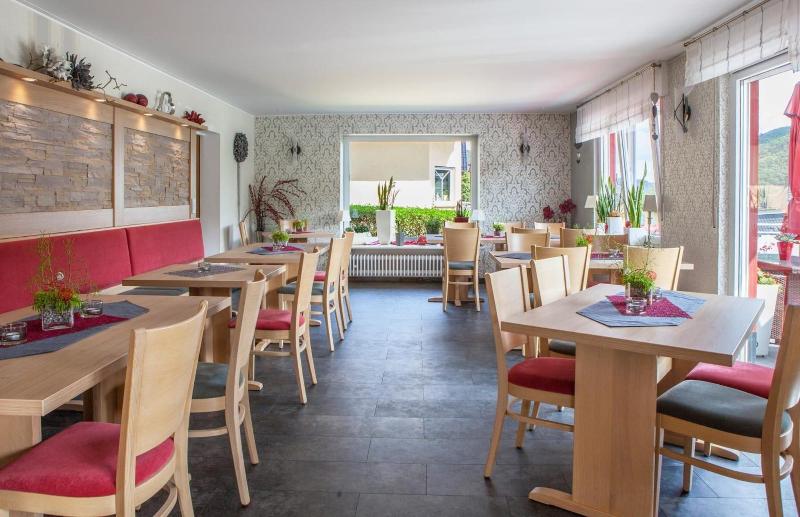Hotel Restaurant Weingut Kapellenhof image