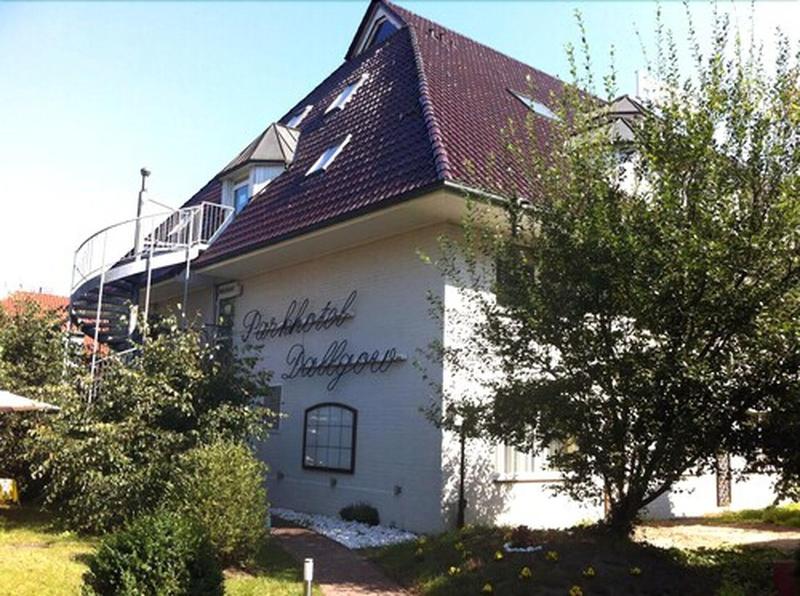 Parkhotel Dallgow image