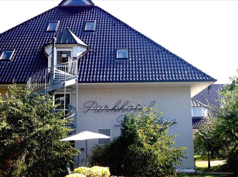 Parkhotel Dallgow image