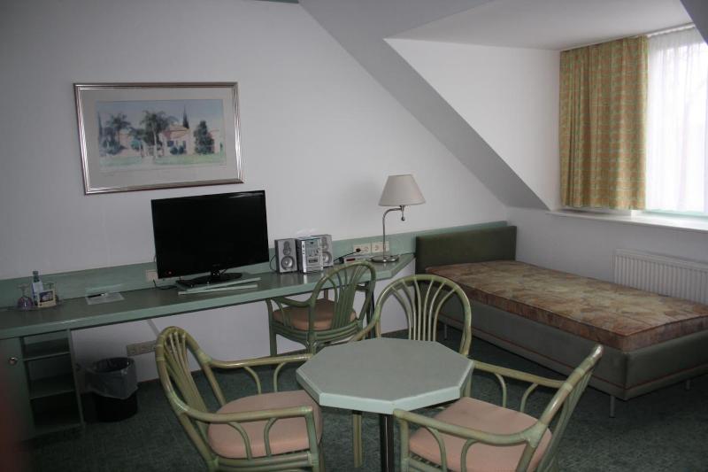 Hotel Christinenhof Gadebusch image